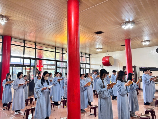 Chùa Linh Ẩn - Đài Loan: PHÁP HỘI KỶ NIỆM NGÀY ĐỨC PHẬT BỔN SƯ THÍCH CA MÂU NI THÀNH ĐẠO.