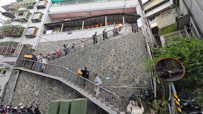 Chùa Linh Ẩn - Đài Loan: PHÁP HỘI KỶ NIỆM NGÀY ĐỨC PHẬT BỔN SƯ THÍCH CA MÂU NI THÀNH ĐẠO.