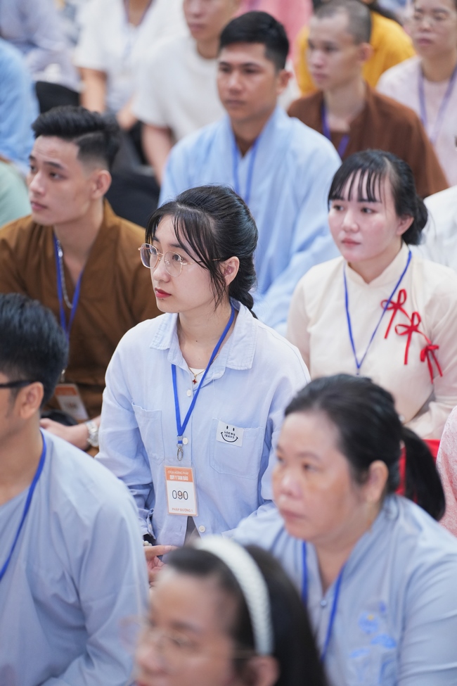 The 4th Three-Jewel Refuge Ceremony of 2026 – Hoang Phap Pagoda.