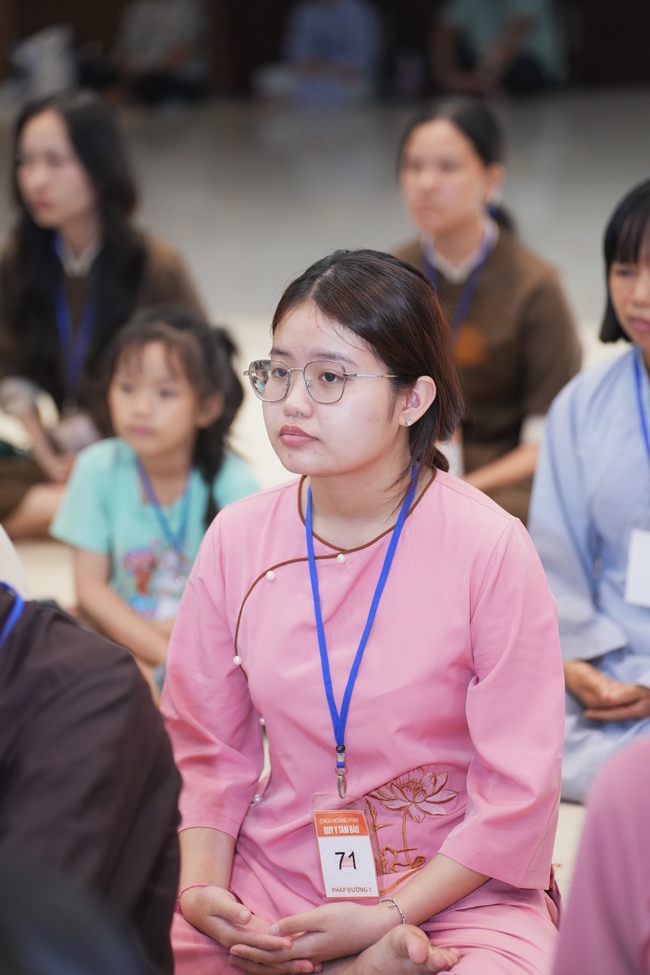 The 4th Three-Jewel Refuge Ceremony of 2026 – Hoang Phap Pagoda.