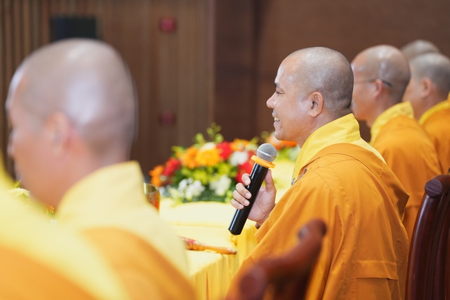 The 4th Three-Jewel Refuge Ceremony of 2026 – Hoang Phap Pagoda.