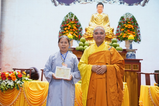 The 4th Three-Jewel Refuge Ceremony of 2026 – Hoang Phap Pagoda.