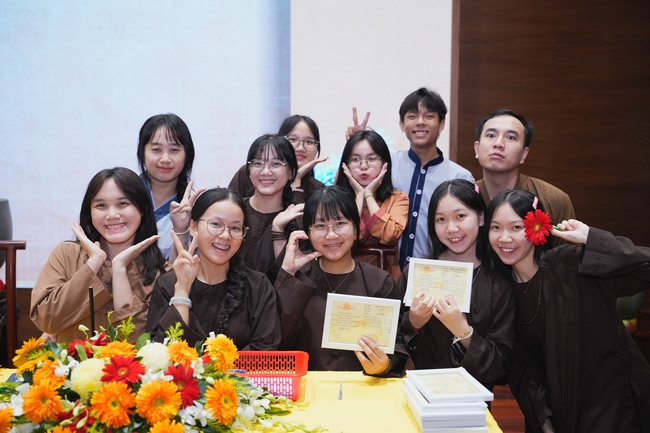 The 4th Three-Jewel Refuge Ceremony of 2026 – Hoang Phap Pagoda.