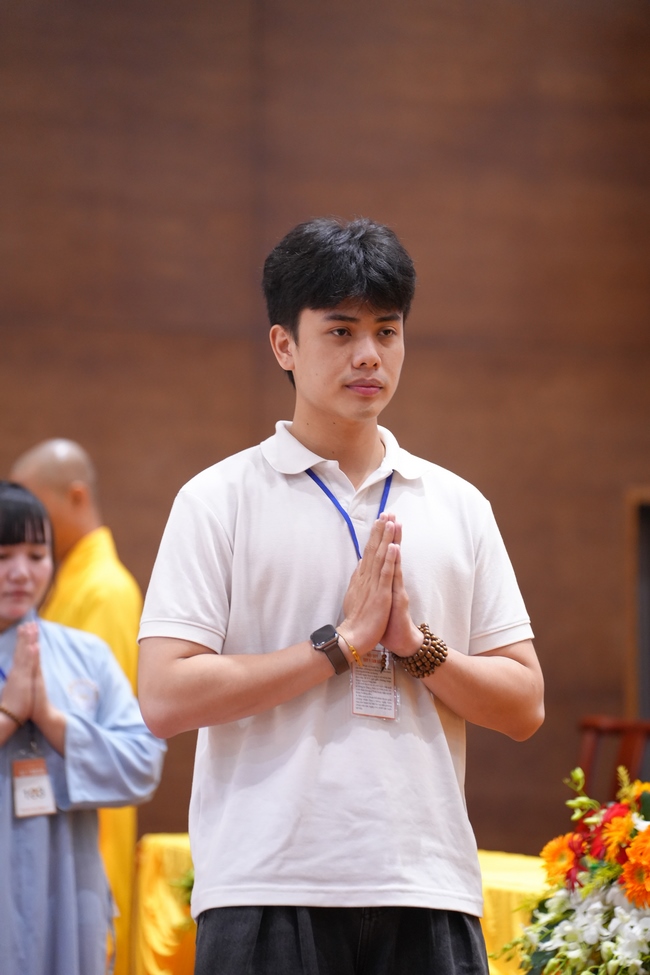 The 4th Three-Jewel Refuge Ceremony of 2026 – Hoang Phap Pagoda.