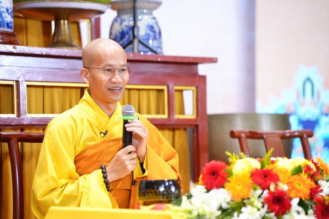 The 4th Three-Jewel Refuge Ceremony of 2026 – Hoang Phap Pagoda.