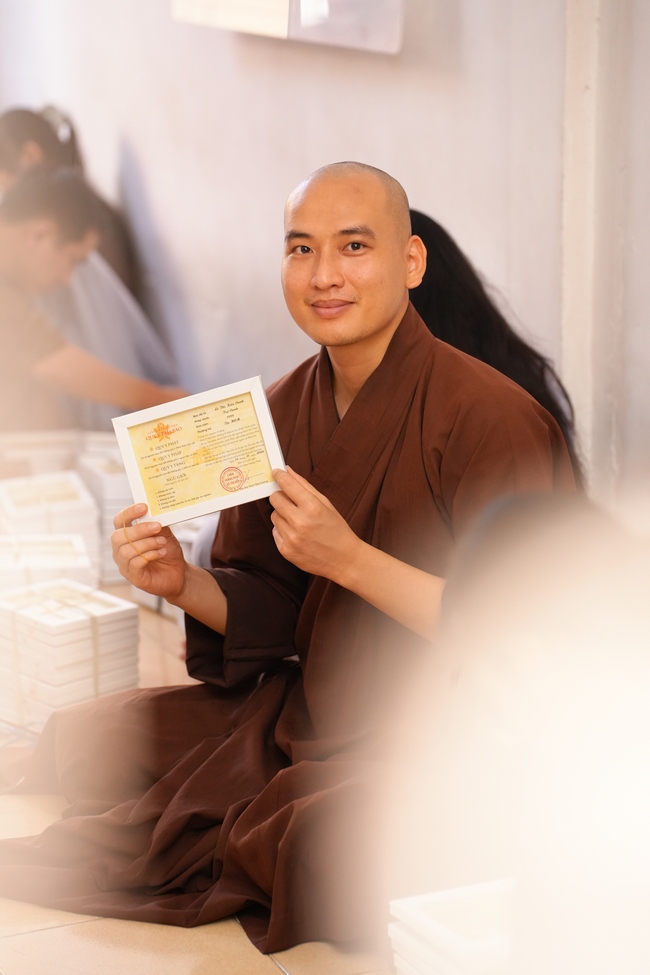 The 4th Three-Jewel Refuge Ceremony of 2026 – Hoang Phap Pagoda.