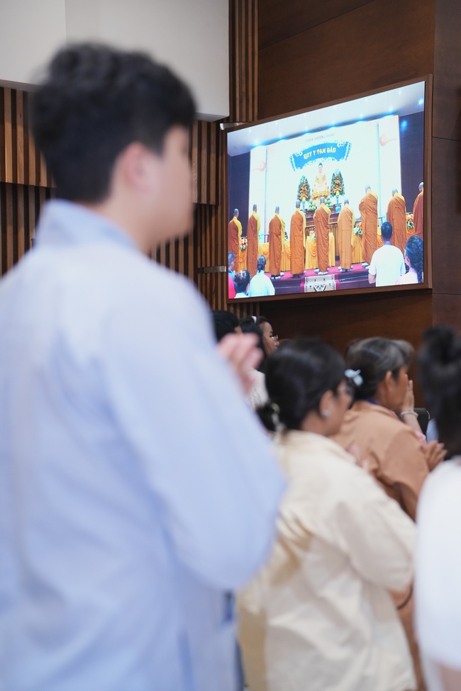 The 4th Three-Jewel Refuge Ceremony of 2026 – Hoang Phap Pagoda.
