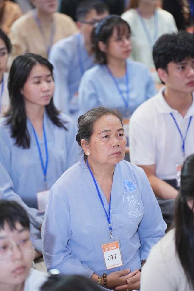 The 4th Three-Jewel Refuge Ceremony of 2026 – Hoang Phap Pagoda.