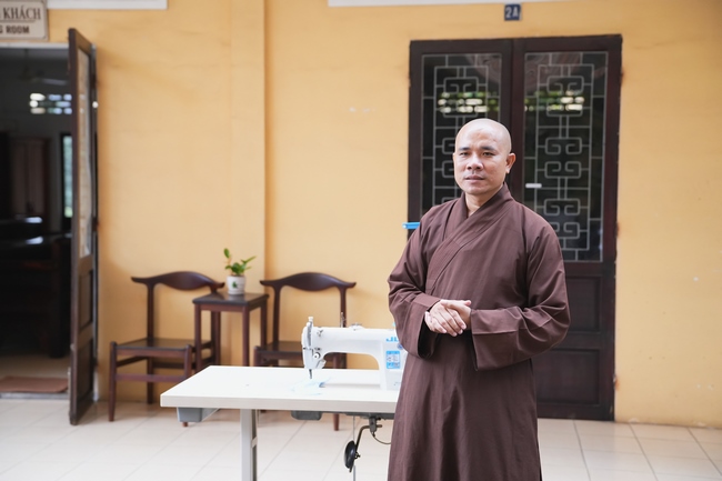 Chương trình từ thiện “Phương tiện nghĩa tình”.