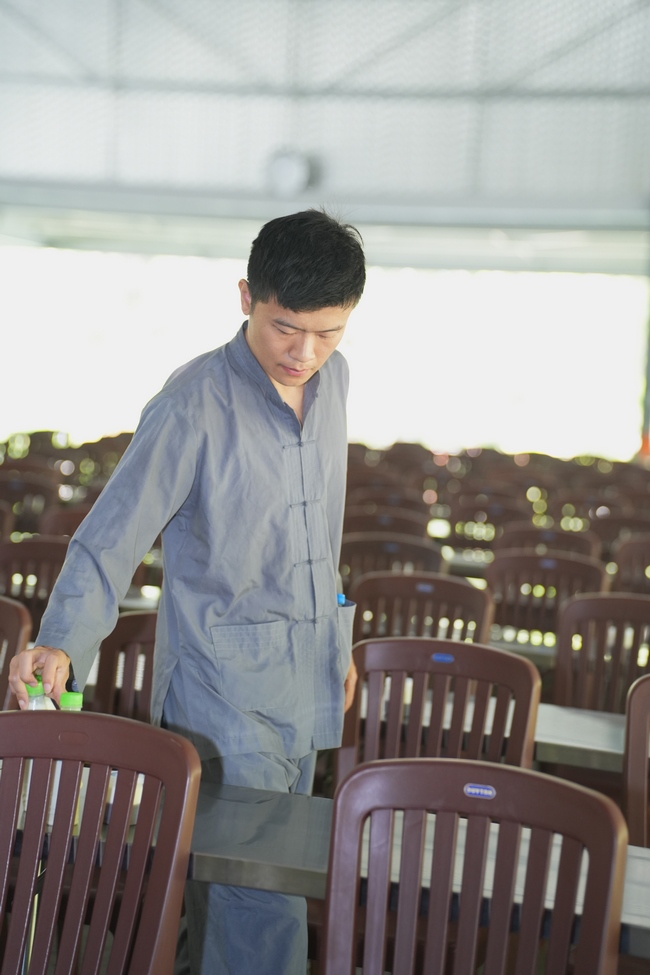 Gia đình Phật tử Diệu Thọ, Đồng Thì phát tâm cúng dường 700 phần sữa chua nếp cẩm và sữa hạt sen đến Học viện Phật giáo Việt Nam tại TP. Hồ Chí Minh (cơ sở 2, xã Bình Lợi) và chùa Thanh Tâm.
