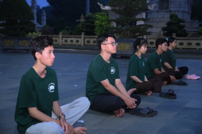 Khóa tu sinh viên “Hướng Về Phật Pháp”.