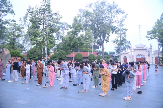 Khóa tu sinh viên “Hướng Về Phật Pháp”.