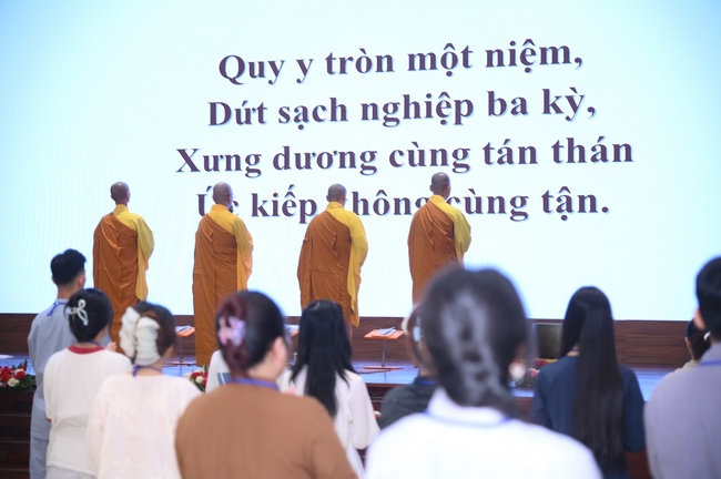 Khóa tu sinh viên “Hướng Về Phật Pháp”.