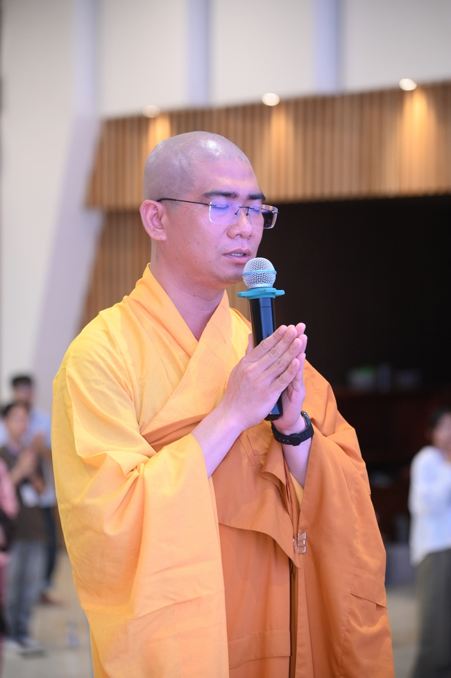 Khóa tu sinh viên “Hướng Về Phật Pháp”.