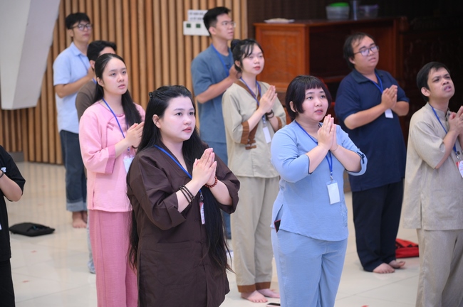 Khóa tu sinh viên “Hướng Về Phật Pháp”.