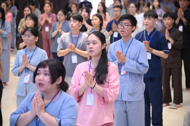 Khóa tu sinh viên “Hướng Về Phật Pháp”.