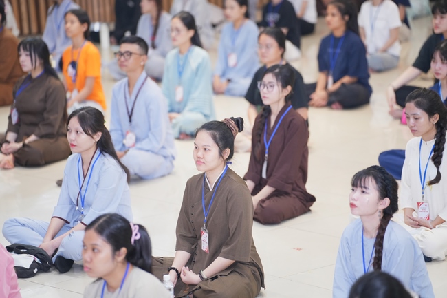 Khóa tu sinh viên “Hướng Về Phật Pháp”.