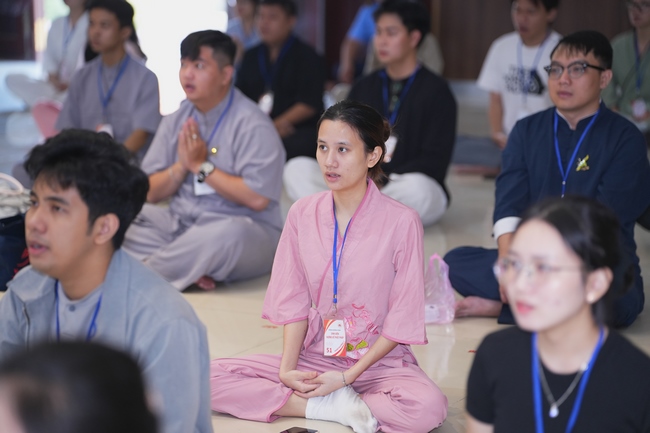 Khóa tu sinh viên “Hướng Về Phật Pháp”.