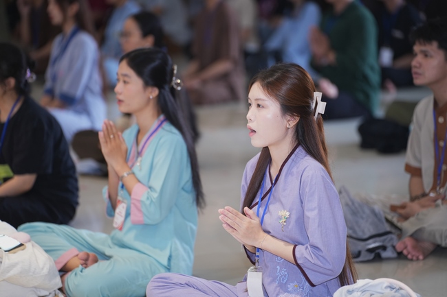 Khóa tu sinh viên “Hướng Về Phật Pháp”.