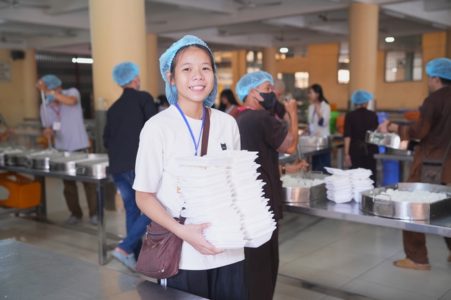 Khóa tu sinh viên “Hướng Về Phật Pháp”.