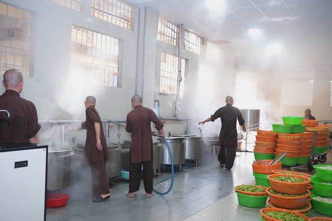Khóa tu sinh viên “Hướng Về Phật Pháp”.