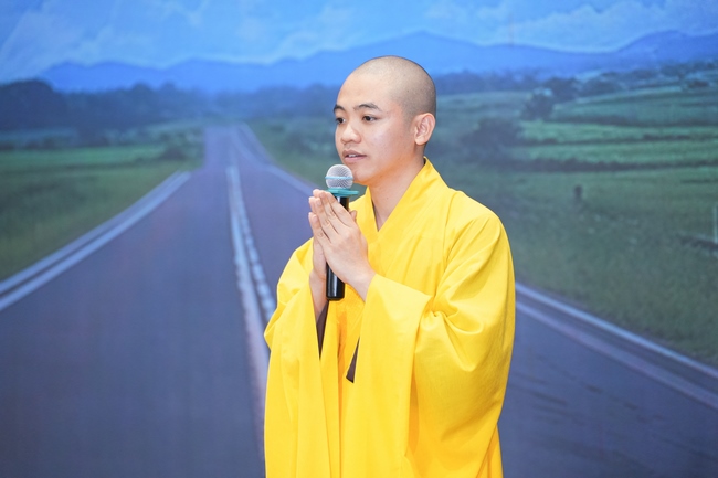 Khóa tu sinh viên “Hướng Về Phật Pháp”.