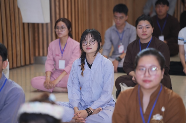 Khóa tu sinh viên “Hướng Về Phật Pháp”.