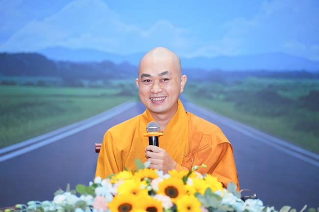 Khóa tu sinh viên “Hướng Về Phật Pháp”.