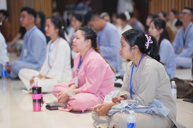 Khóa tu sinh viên “Hướng Về Phật Pháp”.