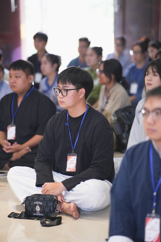Khóa tu sinh viên “Hướng Về Phật Pháp”.