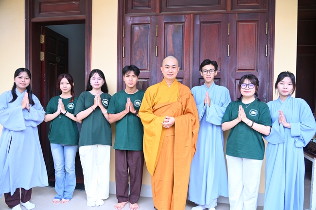 Khóa tu sinh viên “Hướng Về Phật Pháp”.