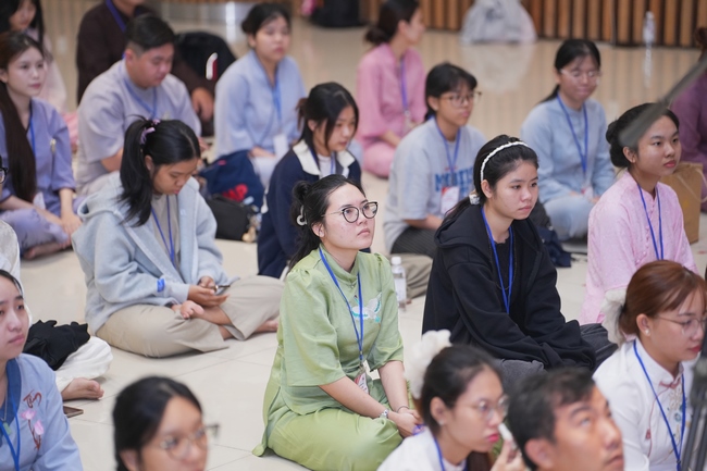 Khóa tu sinh viên “Hướng Về Phật Pháp”.