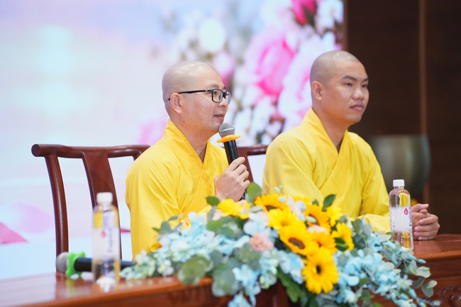 Khóa tu sinh viên “Hướng Về Phật Pháp”.