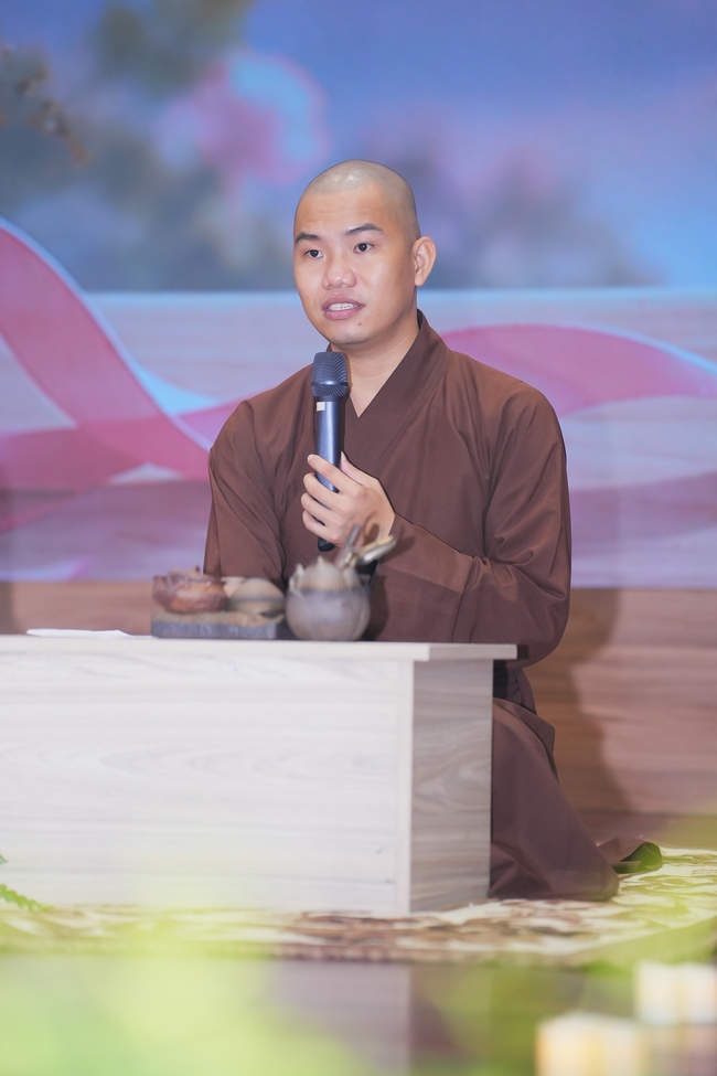 BUỔI TOẠ ĐÀM “THƯƠNG NHỮNG ĐÓA HOA ĐỜI” TRƯỚC THỀM KHÓA TU “SINH VIÊN HƯỚNG VỀ PHẬT PHÁP”.