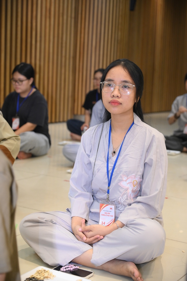 BUỔI TOẠ ĐÀM “THƯƠNG NHỮNG ĐÓA HOA ĐỜI” TRƯỚC THỀM KHÓA TU “SINH VIÊN HƯỚNG VỀ PHẬT PHÁP”.