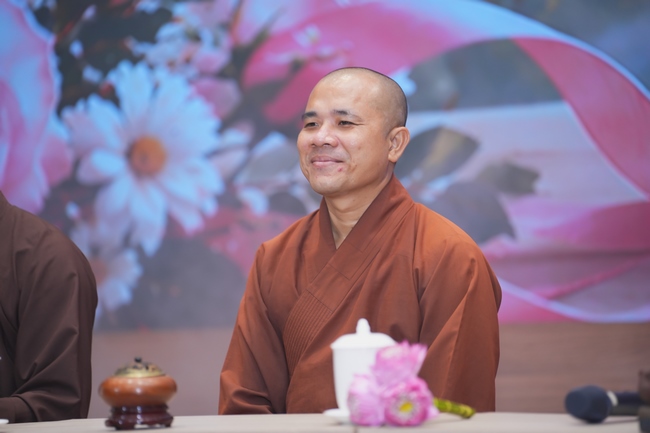 BUỔI TOẠ ĐÀM “THƯƠNG NHỮNG ĐÓA HOA ĐỜI” TRƯỚC THỀM KHÓA TU “SINH VIÊN HƯỚNG VỀ PHẬT PHÁP”.