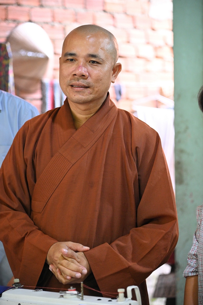 Chương trình từ thiện “Phương tiện nghĩa tình”.