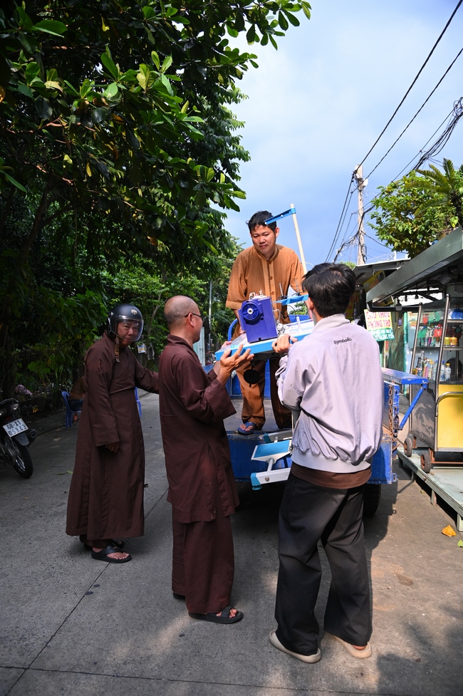 Chương trình từ thiện “Phương tiện nghĩa tình”.