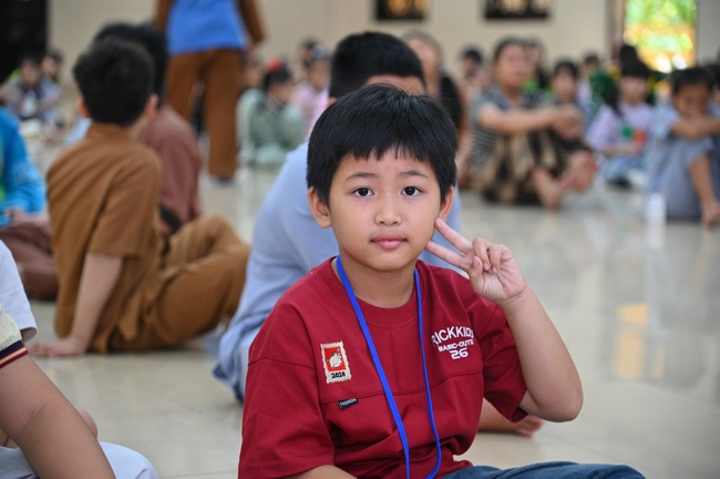 KHÓA TU THIẾU NHI EM VỀ BÊN PHẬT LẦN THỨ 79.