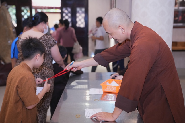 KHÓA TU THIẾU NHI EM VỀ BÊN PHẬT LẦN THỨ 79.