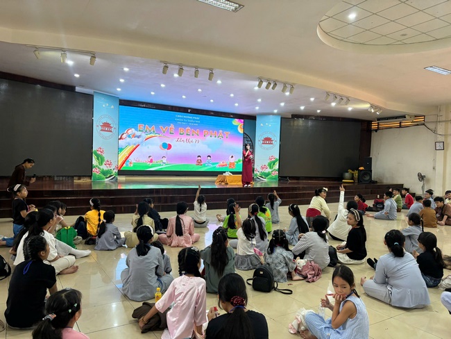 KHÓA TU THIẾU NHI EM VỀ BÊN PHẬT LẦN THỨ 79.