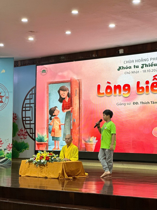 KHÓA TU THIẾU NHI EM VỀ BÊN PHẬT LẦN THỨ 79.