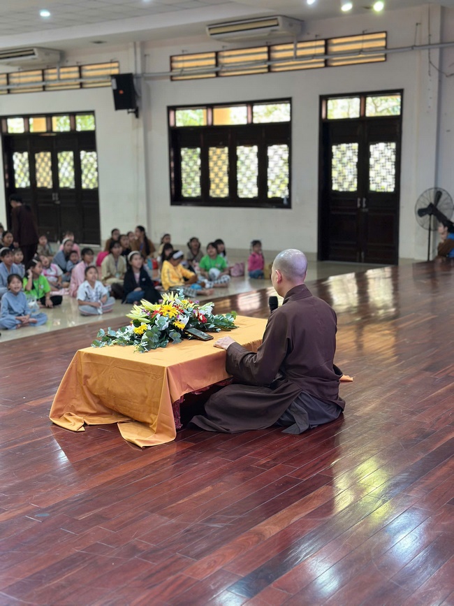 KHÓA TU THIẾU NHI EM VỀ BÊN PHẬT LẦN THỨ 79.
