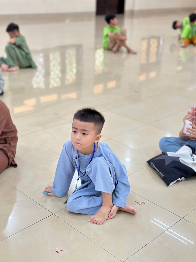 KHÓA TU THIẾU NHI EM VỀ BÊN PHẬT LẦN THỨ 79.