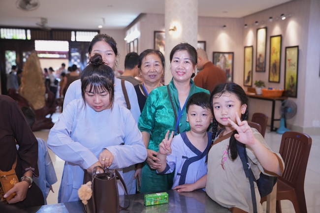 KHÓA TU THIẾU NHI EM VỀ BÊN PHẬT LẦN THỨ 79.
