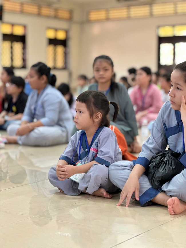 KHÓA TU THIẾU NHI EM VỀ BÊN PHẬT LẦN THỨ 79.