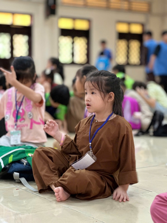KHÓA TU THIẾU NHI EM VỀ BÊN PHẬT LẦN THỨ 79.