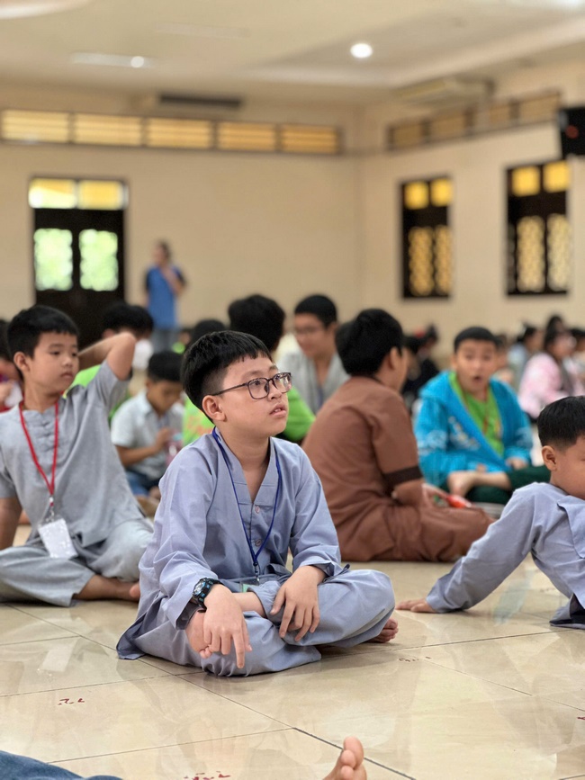 KHÓA TU THIẾU NHI EM VỀ BÊN PHẬT LẦN THỨ 79.