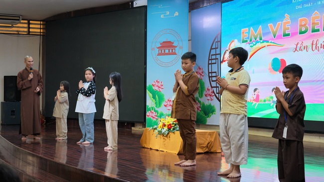 KHÓA TU THIẾU NHI EM VỀ BÊN PHẬT LẦN THỨ 79.
