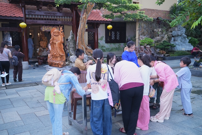 KHÓA TU THIẾU NHI EM VỀ BÊN PHẬT LẦN THỨ 79.
